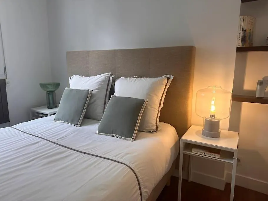 Magnifique Appartement Paris Proche Arc Triomphe Apartment