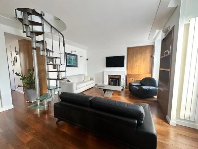Magnifique Appartement Paris Proche Arc Triomphe Apartamento