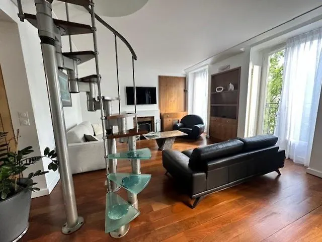 Apartment Magnifique Appartement Paris Proche Arc Triomphe France